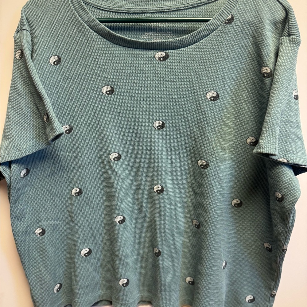 Yin Yang Patterned Teal Women's Top